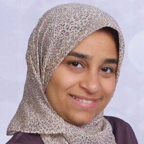 A photo of presenter Dr. Zahraa Foraida.